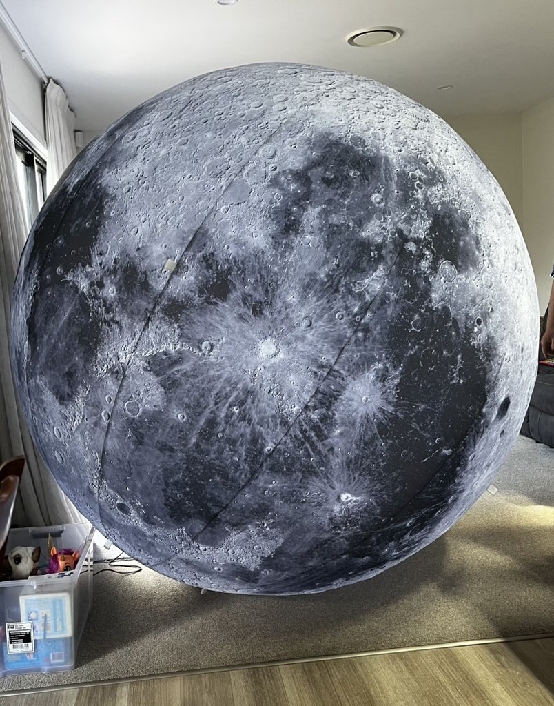 Si π³πΏππ°οΈ ππ« (@rocketeersi) on Twitter photo Today, I blew up the moon! Today, I blew up the moon!