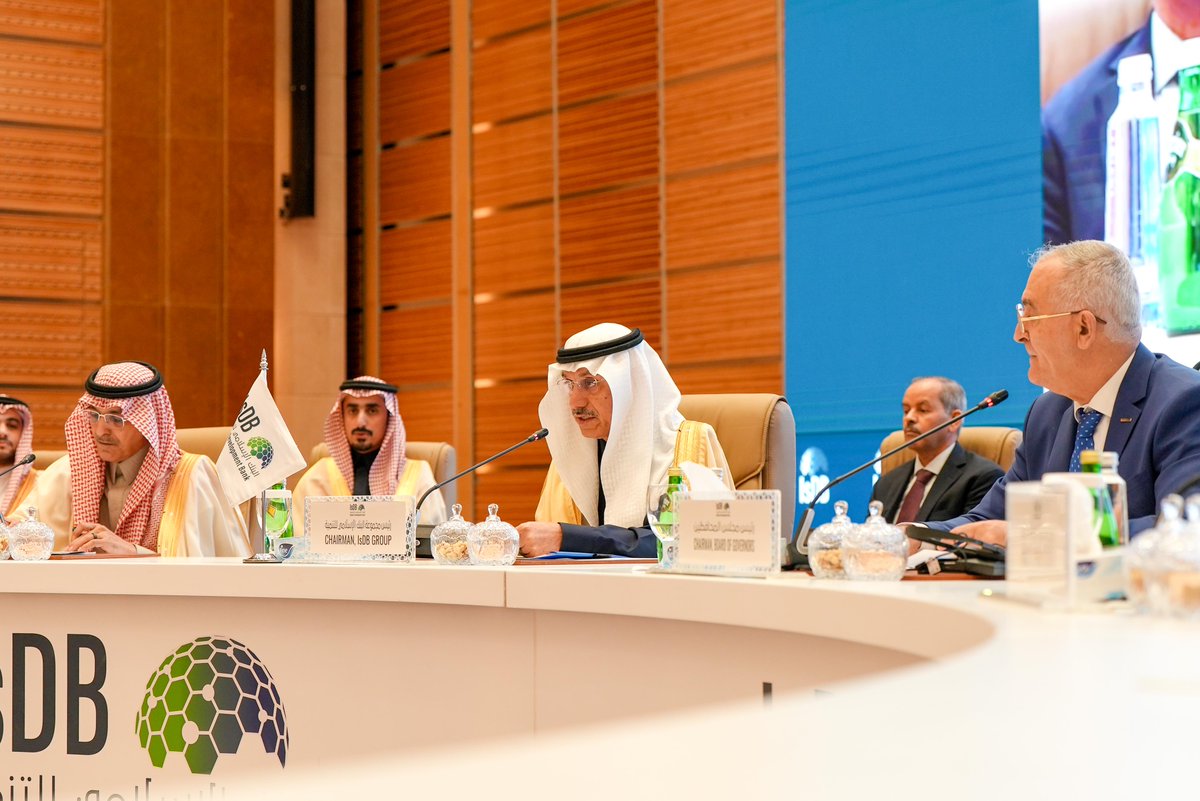 IsDB Group tweet media