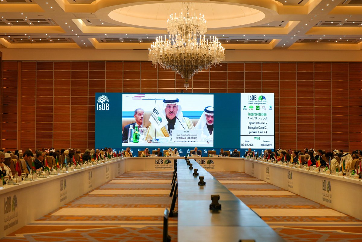IsDB Group tweet media