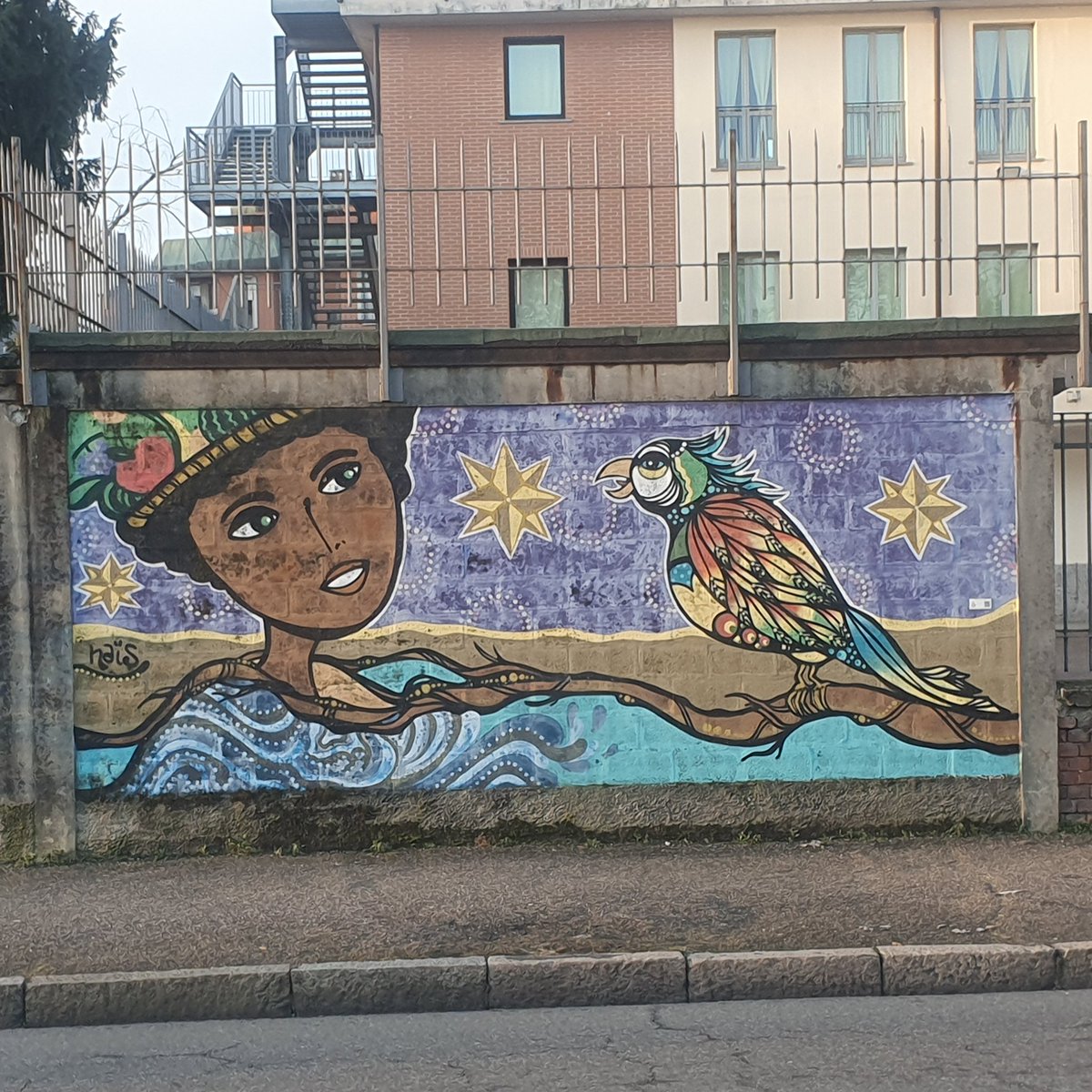 GraffHunt's tweet image. Year: 2015
Artist: Miss Nais
Title: Lasciamo il segno
Location: Corso Europa Rho MI Italy   
📷@Graffhunt
#StreetArt #graffitiHunter #graffiti #graffitiwriting #Rho #Nais #muralism #urbanart #MissNais