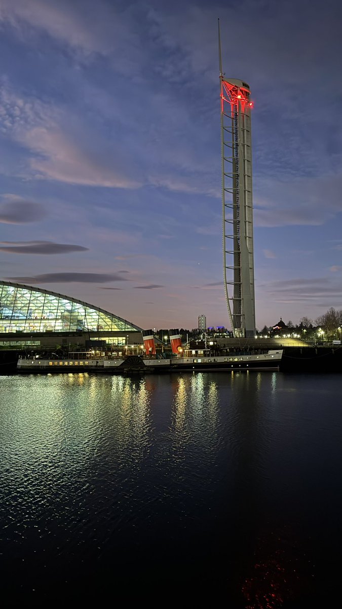 Beautiful sunrise in Glasgow this morning