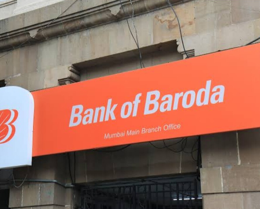 psuconnect's tweet photo. Bank of Baroda raises Rs 5,000 crore via 10-year infrastructure bond at 7.23% coupon rate
Read here-:
https://t.co/lRsdiCAmMr
#BankofBaroda #InfrastructureBonds #IRFC #InvestmentOpportunities #FinancialGrowt @bankofbaroda https://t.co/XmMDSfWBpG
