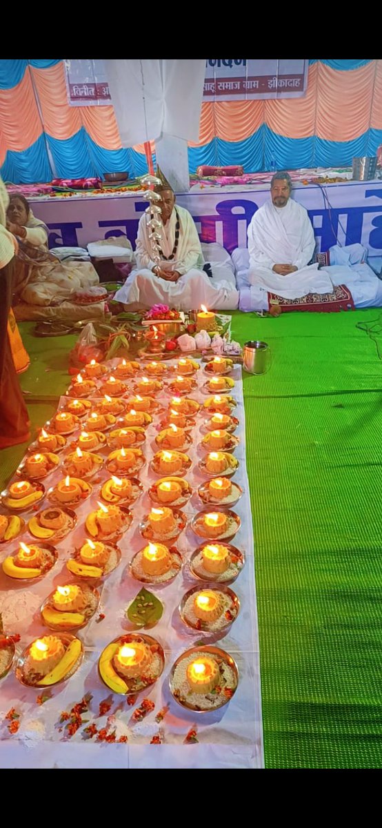 sahu_devhuti's tweet photo. You belong a certain community, you belong to certain rituals, you free with people you bound with people, they are your strengths they are your root #rituals #community https://t.co/HKpX103MH9