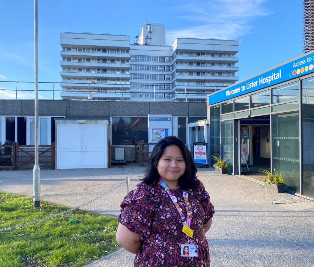 East and North Hertfordshire Teaching NHS Trust (@enherts) on Twitter photo 🏆 A huge congratulations to Clinical Excellence Nurse Jan-Axle Enabore, who has been shortlisted at the Markel <a href="/3rdsectorcare/">3rdSectorCareAwards</a> Awards.
Jan is shortlisted in the Social Care Nursing category for the work she’s done at Lister and within the community.
Good luck Jan! 💙 🏆 A huge congratulations to Clinical Excellence Nurse Jan-Axle Enabore, who has been shortlisted at the Markel <a href="/3rdsectorcare/">3rdSectorCareAwards</a> Awards.
Jan is shortlisted in the Social Care Nursing category for the work she’s done at Lister and within the community.
Good luck Jan! 💙