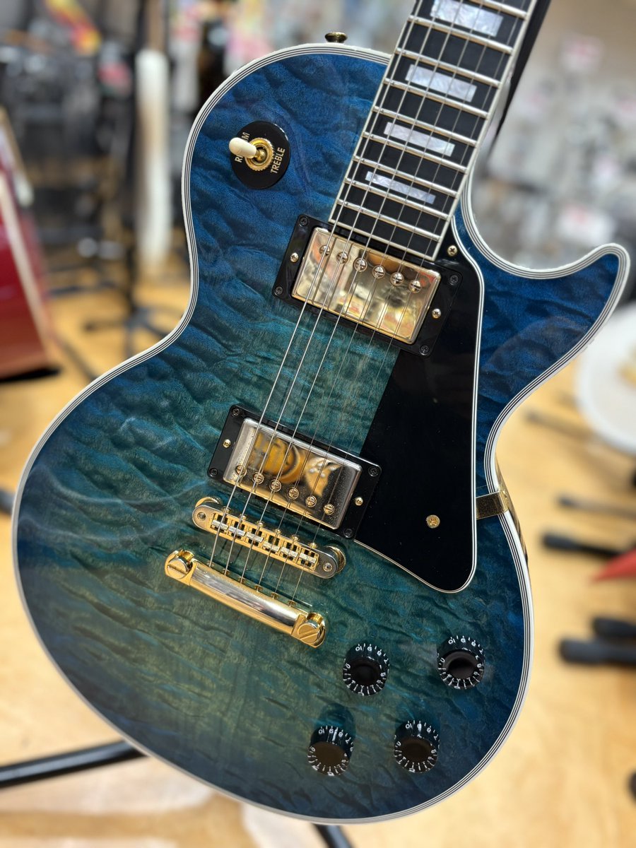 Gibson Custom Shop Les Paul Custom 3A Quilt こちらは2018年製