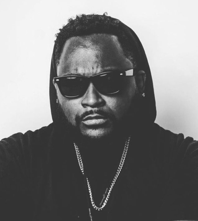 KingLabOx's tweet image. This is 40! Happy Birthday to me! Blessed beyond measure in this life, and incredibly thankful to see this day 🙏🏾💎🎂🎉