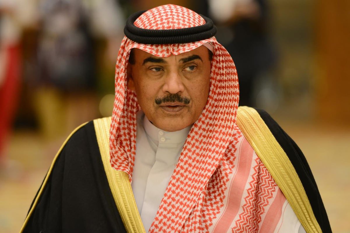 ورجعت الكويت لأهلها بعدما سيطر عليها المزورين وأصحاب النفوذ واغلب البرلمانيين.

كانت الكويت تُستغل، تُهدر إمكانياتها، ويُهضم حق أهلها. البسطاء مهمشين، بينما أصحاب الواسطات يعيشون في رغد، يفتحون الأبواب بمكالمة وحده، ويحجزون لأبنائهم المناصب قبل دخولهم الجامعات.

كان القانون يطبق