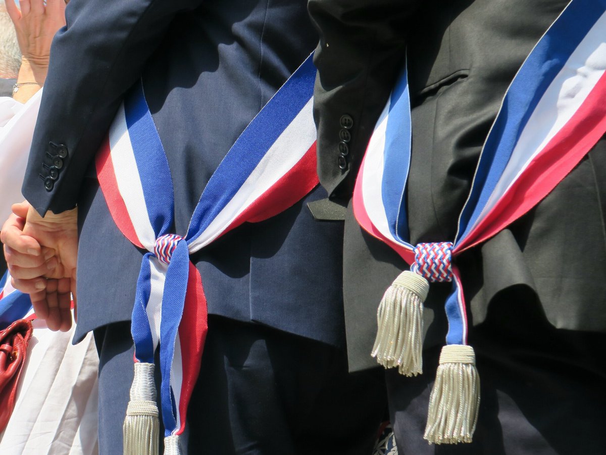 le_Parisien's tweet photo. Un ancien élu du Doubs condamné pour avoir sexuellement agressé des mineurs sur une période d’au moins 20 ans
➡️ https://t.co/cJVd44EWm9 https://t.co/YOul3D6RaQ
