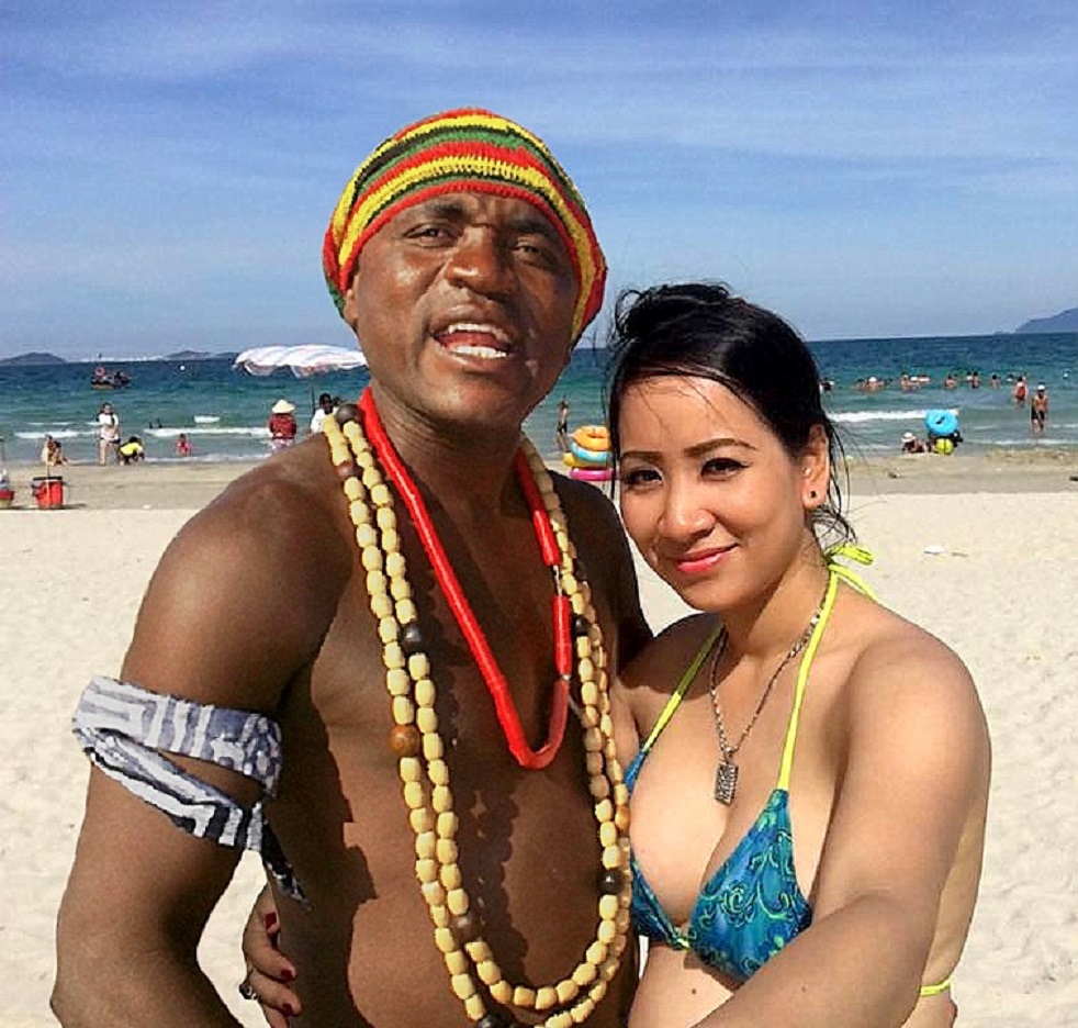 Let come to Africa for a vacation and unforgettable memories. 🍆📷💦