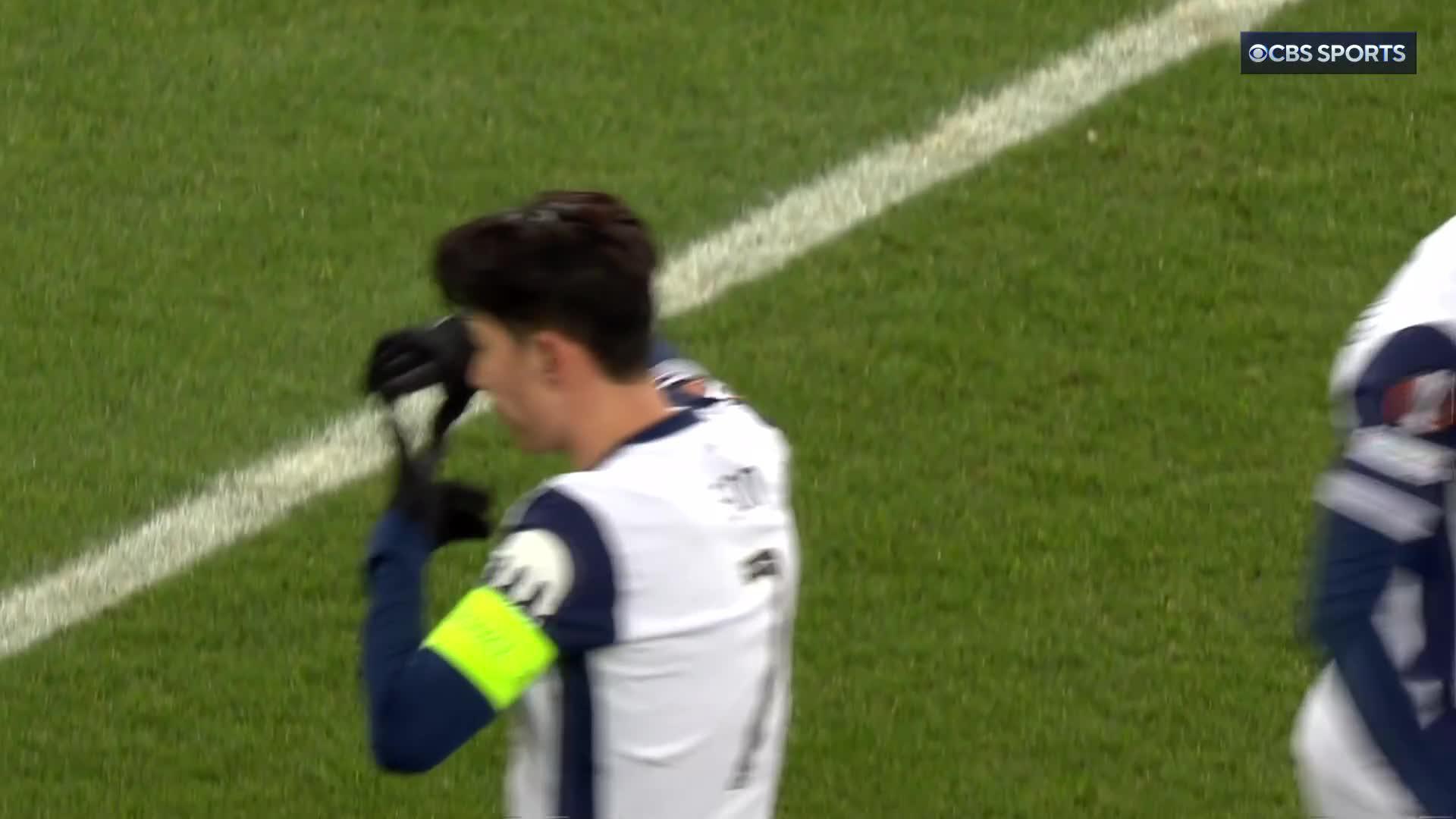 Heung-Min Son with a deflected strike to make it count for Spurs💥