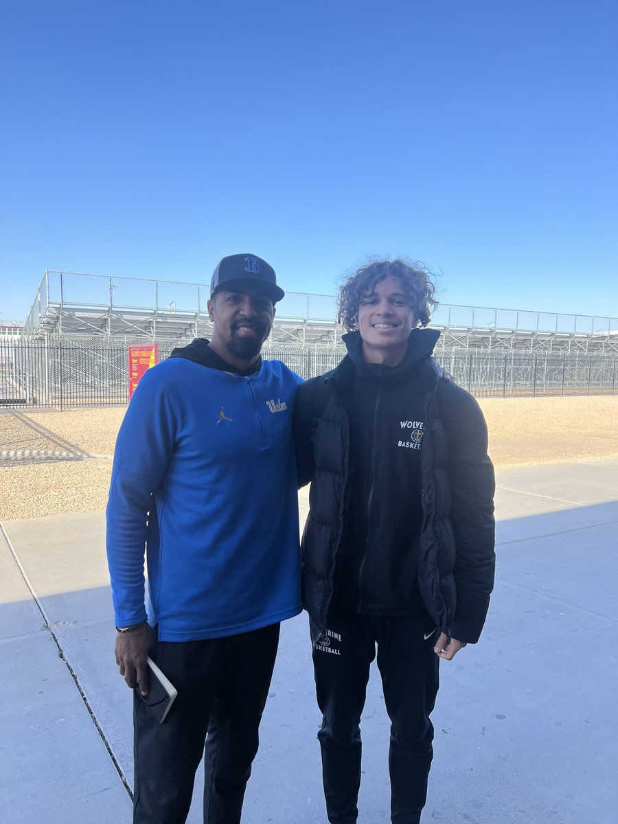 3⭐️ WR Rico Blassingame (@ricoblass2026) on Twitter photo Big thanks to my guy <a href="/CoachToler/">Burl Toler III</a> from <a href="/UCLAFootball/">UCLA Football</a> for stopping by to meet this morning!! Looking forward to continuing the process and building relationships!! <a href="/CoachWellbrock/">Rich Wellbrock</a> <a href="/TTownFball/">Tolleson Football</a> Big thanks to my guy <a href="/CoachToler/">Burl Toler III</a> from <a href="/UCLAFootball/">UCLA Football</a> for stopping by to meet this morning!! Looking forward to continuing the process and building relationships!! <a href="/CoachWellbrock/">Rich Wellbrock</a> <a href="/TTownFball/">Tolleson Football</a>