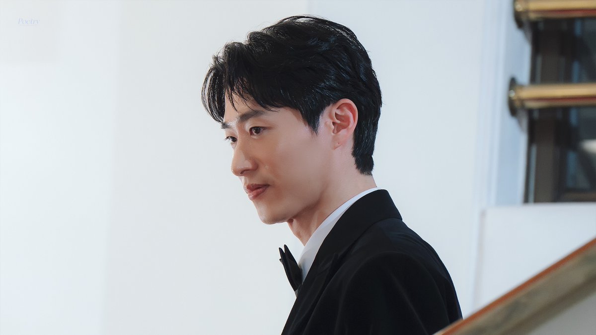 𝙋𝙤𝙚𝙩𝙧𝙮 tweet media