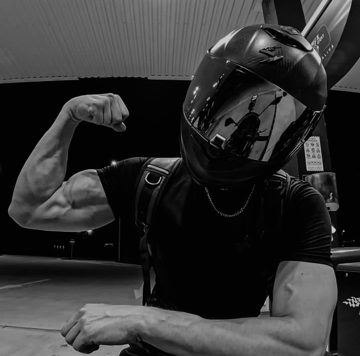 𝗪𝗔𝗬𝗡𝗘 (@damwaynn) on Twitter photo 