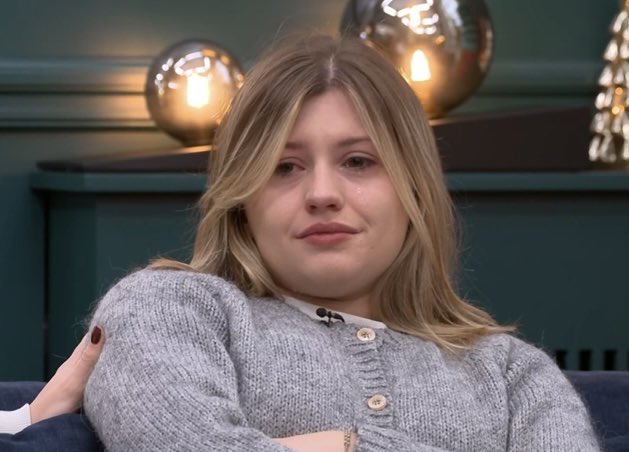 Moi dans 1h quand les portes du château vont se fermer : #MarineLaVictoire #StarAcademy #StarAcademy2024 #StarAcademyLeLive