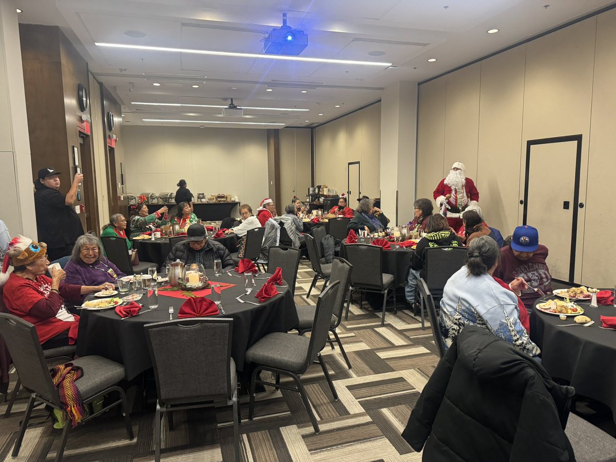 G4SNTTC's tweet photo. Some photos from our G4 Elder’s Holiday Dinner @GreyEagleResort - 12/14/24
#indigenous #firstnations #elders #tsuutina #g4snttc #holidayparty #knowledgeholders #knowledgekeepers https://t.co/7o6QEoK4qm