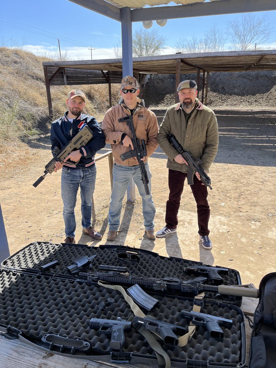 DrJoeBoot's tweet image. Great to be brushing up on my firearms training in Texas with my friend - a former Green Beret special forces officer - who now protects the US southern border and my brother.