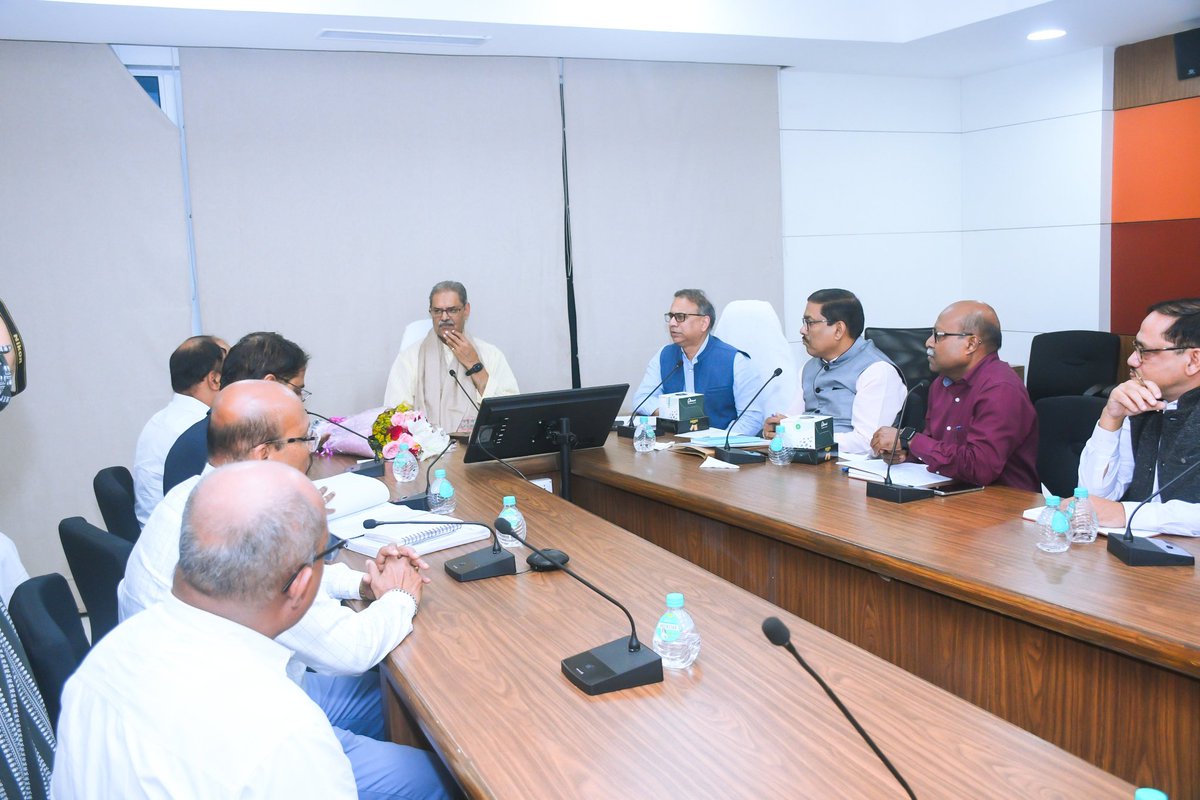 PTC_PowerTech's tweet photo. @iaemp_india @aeicpcei @EnergyOdisha @CMO_Odisha @beeindiadigital @EESL_India @SecyChief @CEA_India @RajKSinghIndia @mnreindia @ohpc_odisha @TPCentralOdisha @TPSODL @GridcoOdisha @OPTCL_Odisha @tpnodl_balasore @TPWesternOdisha @OPGC_ODISHA @OfficeOfRKSingh @PMOIndia @NITIAayog @TataPower @MsmeDepartment @PradeepJenaIAS @startup_odisha @P4Gpartnerships @CEEWIndia @WRIIndia @CLASPappliances @RockefellerFdn @usaid_india @MahindraRise @WAIPAorg @actgrants @avpn_asia @SustainPlusSDG7 @SELCOFoundation @Third_Deriv @EnergyAlliance @thecleannetwork @RockyMtnInst @IIIC_India @WorldBankIndia @ShaktiFdn @iForestGlobal @PwC @saraswati_trust @IITBhubaneswar @RS We had a highly positive and constructive meeting with Shri Kanak Vardhan Singh Deo, Hon'ble Deputy Chief Minister of Odisha, and Shri Vishal Dev, Principal Secretary, Energy Department, Govt. of Odisha on Biomass Usage in the State and generation of RE Power. https://t.co/DZFlyOJYze