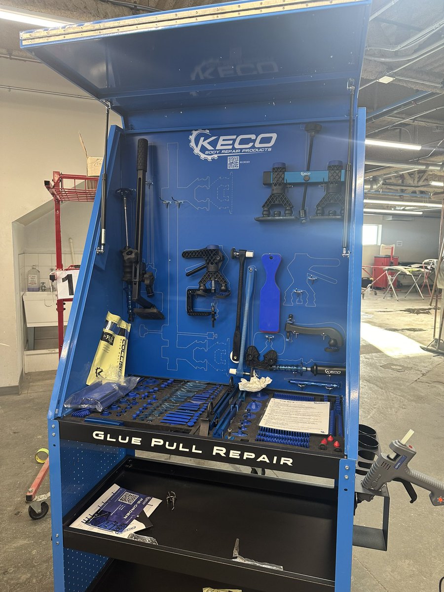 Meet our new tool - Glue Pull Repair System (GPR)! 

GPR is a game changer in the repair world: it’s non-invasive, protects your car’s original paint, and speeds up the process so you can get back on the road sooner. 🚗💨

#GluePulling #PaintlessRepair #collisionrepair