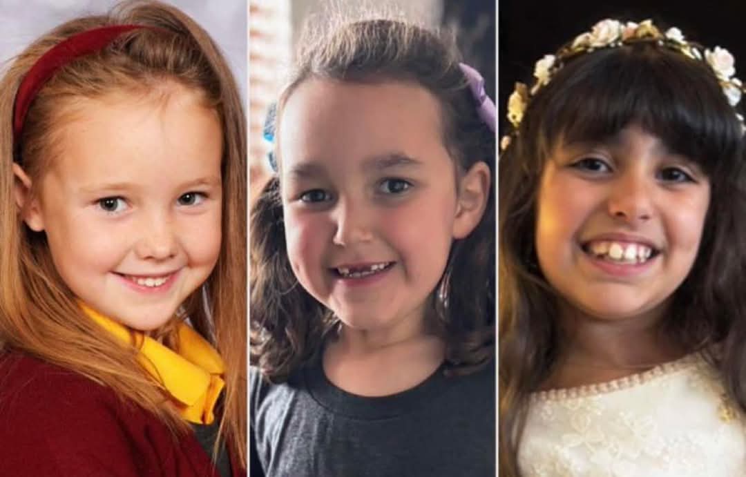 Dance on the clouds. 💕

Alicia💞
Elsie💞
Bebe💞