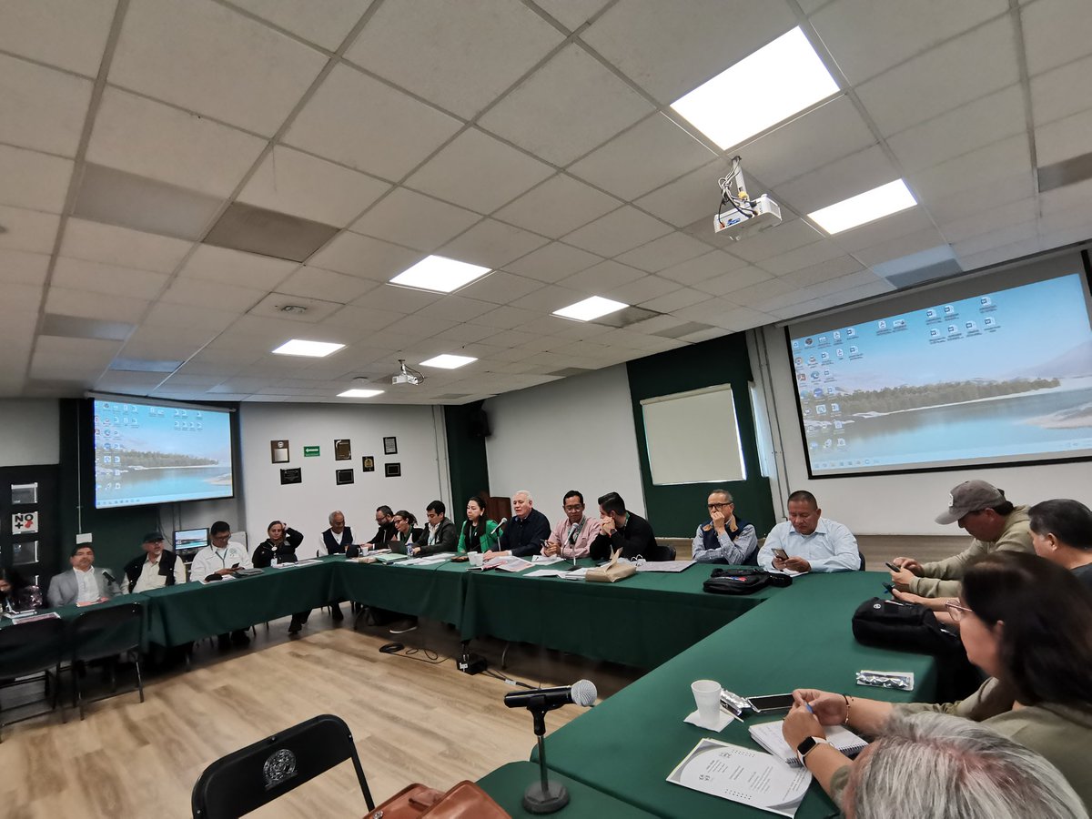 CNPA_MN's tweet photo. Reunión del Frente Amplio Social y Unitario y del Encuentro Nacional de Dirigentes, Para organizar la movilización unitaria del 31 de enero.
Por la solución a las demandas del pueblo trabajador!!
Justicia para nuestros compañeros asesinados!
Libertad a los presos políticos!! https://t.co/gKkG8SrVvg