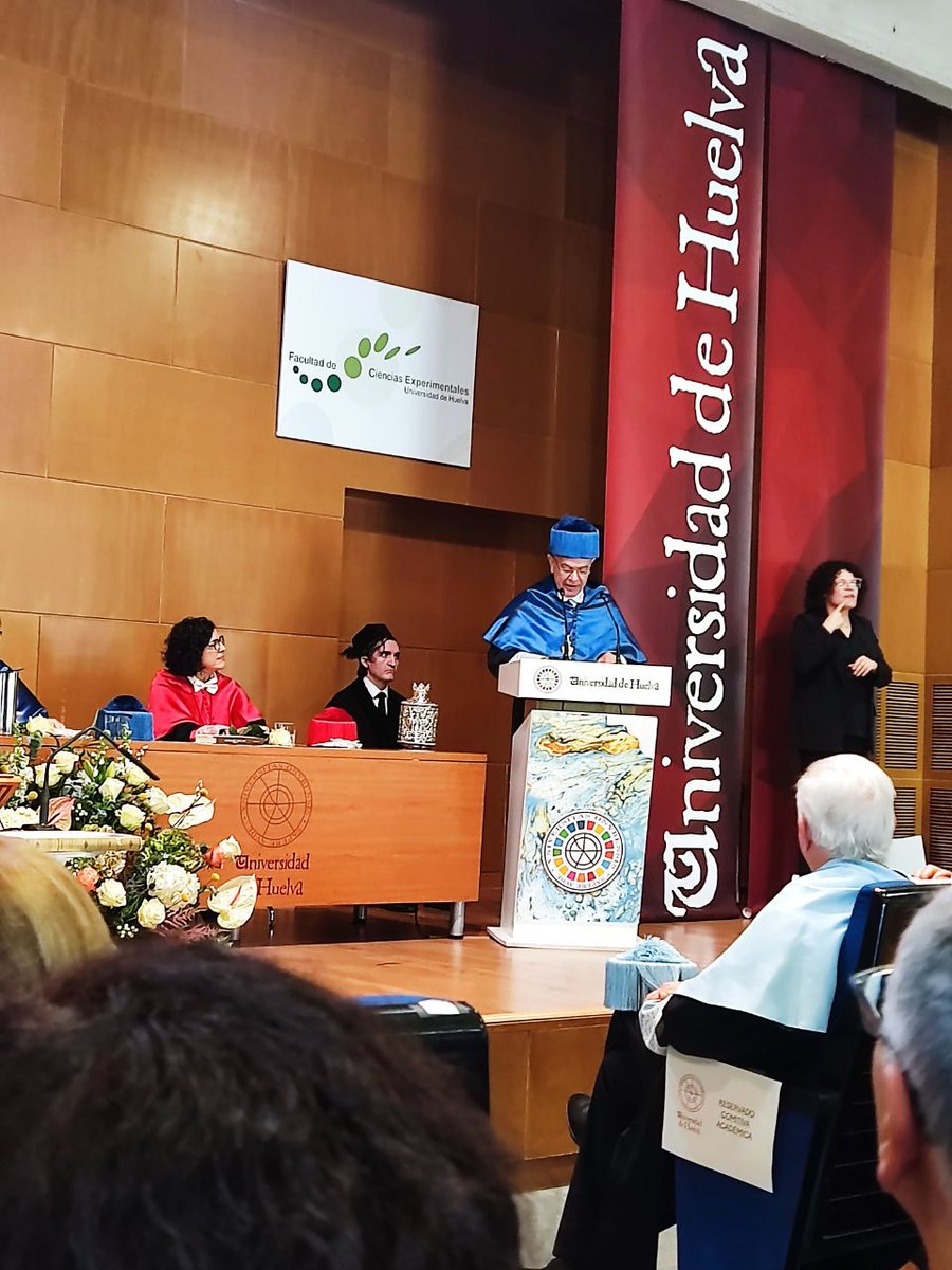 Extremely honored and grateful to be named Doctor Honoris Causa by the University of Huelva <a href="/ICIQchem/">ICIQ</a> <a href="/Echavarren_Lab/">Echavarren Lab</a> <a href="/_BIST/">BIST-Barcelona Institute of Science and Technology</a> <a href="/iCERCA/">Centres CERCA</a>