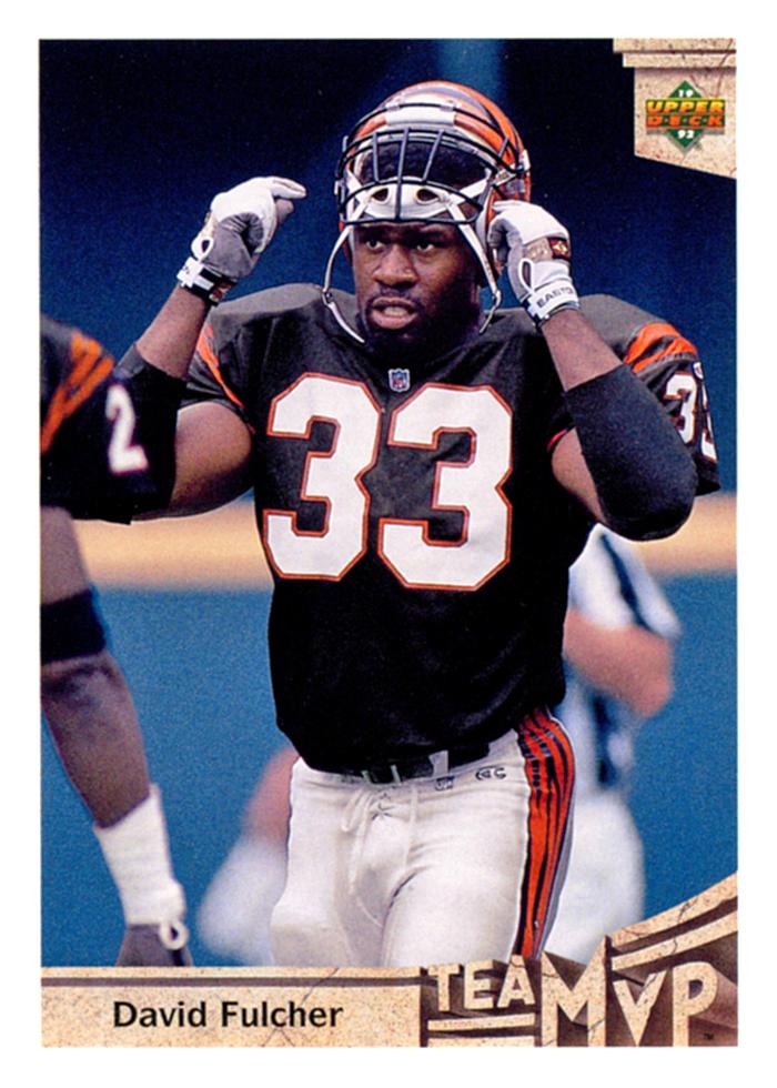 David Fulcher number 33 for the Cincinnati <a href="/Bengals/">Cincinnati Bengals</a>. Boy did he hit hard. Great player.

31 interceptions 
9 fumble recoveries
8.5 sacks  

#NFL