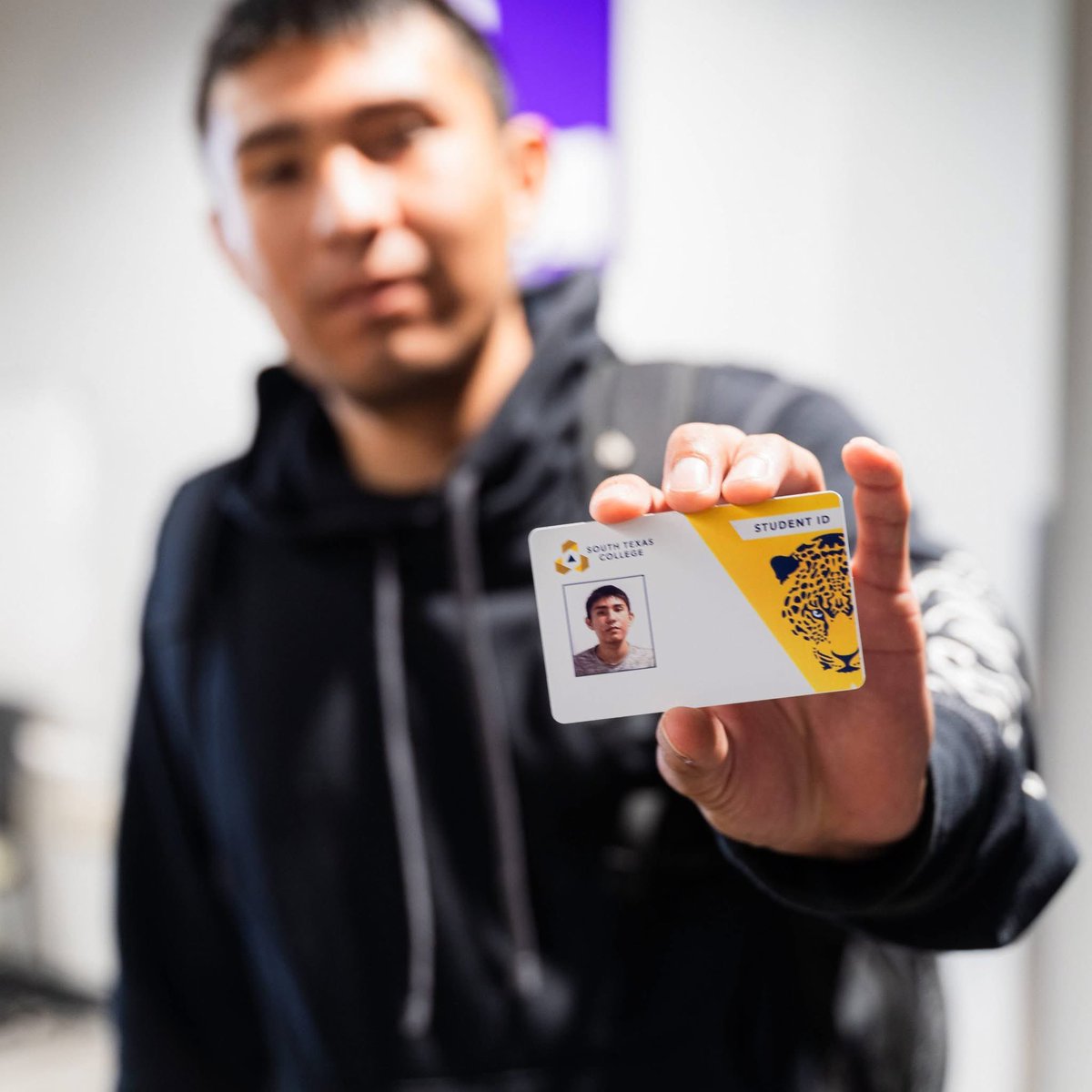 stcjaguars's tweet image. 📸 Ready, Set, ID! 🎓 Don't forget to pick up your student ID at all campus enrollment centers. It's your pass to campus life, resources and more. Let's make this semester official, Jaguars! 🐾 #StudentID #JaguarPride #SouthTexasCollege