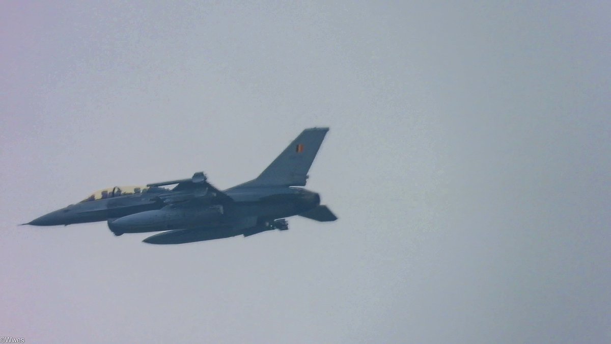wesleyb1989's tweet photo. Jan23: The one befor you was up beyond the clouds but you sir did a good job thanks!
#BAF511 #44F043 (FB-23) 
#Belgium @BeAirForce #F16
GENERAL DYNAMICS F-16 Fighting Falcon

(#NLspot #Planespotting #Nikon (#P950 #P1000) #Aviation #Avgeek #ADSB) https://t.co/PcBZTmOHSw