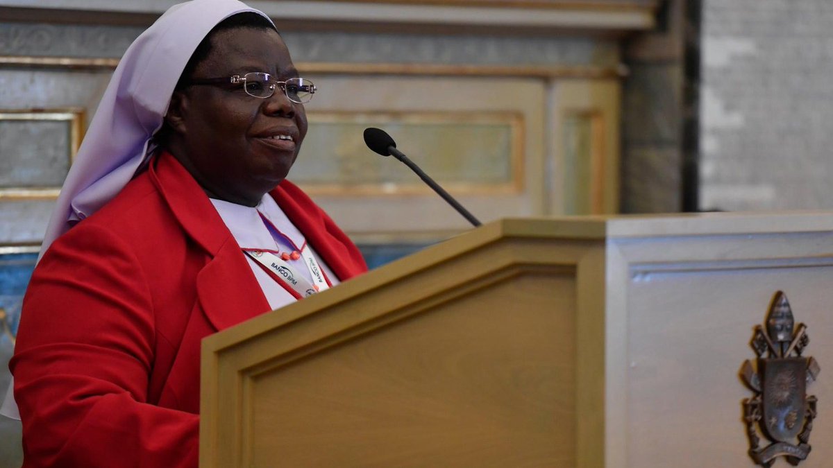 vaticannews_it's tweet image. “Profetesse di speranza”, il genio delle #suore e la forza della comunicazione

Esperienze, testimonianze, missioni, progetti da tutto il mondo alla Conferenza del #Giubileo con le religiose

@SalvoCernuzio
@Cuamm 
@TalithaKumRome 

Leggi ⬇️  vaticannews.va/it/vaticano/ne…