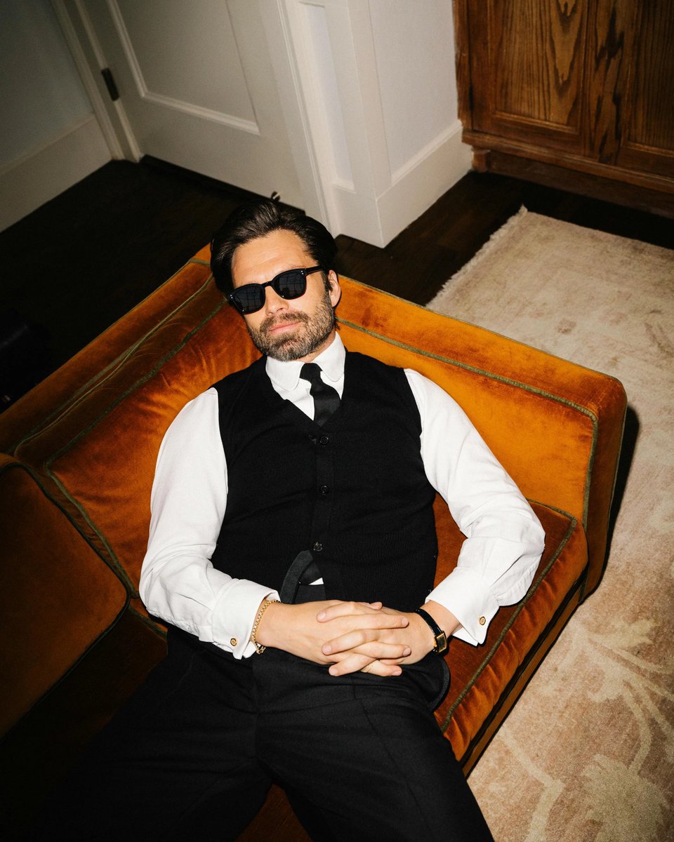 sebstanarchive's tweet image. Sebastian Stan in the first 23 days of 2025:

- Golden Globe Winner
- BAFTA Nominee
- Oscar Nominee