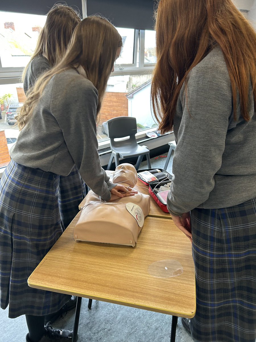 Colaiste Ris tweet media