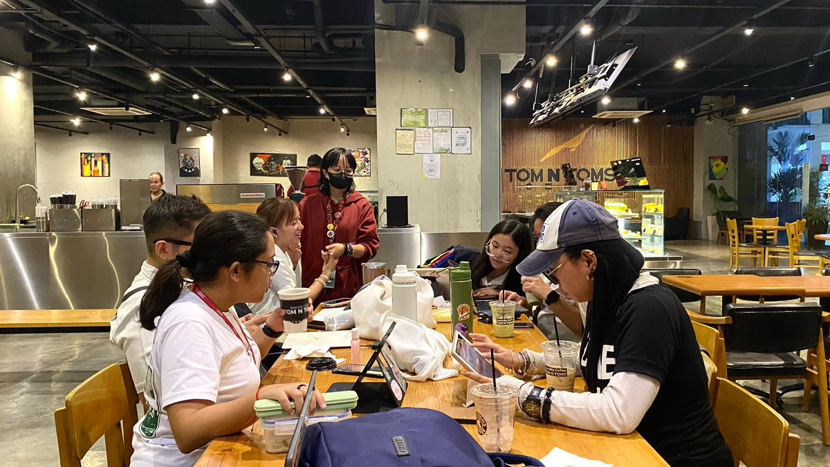 collectivebf's tweet photo. the recent events did not kill TC, but only pushed us to gather and find strength in each other’s company even more ✊🏼♥️ ily TC https://t.co/HIO3UNhk3Z