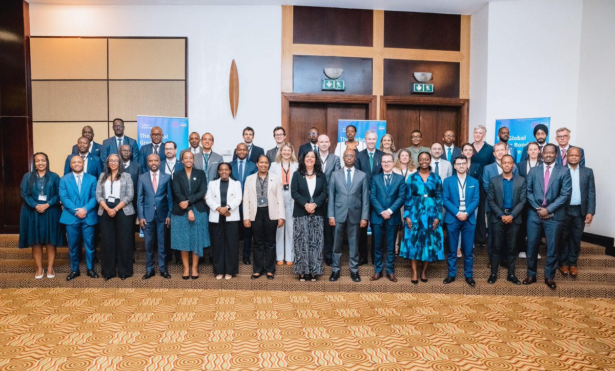 EUinRW's tweet photo. 🌍The EU's Global Green Bond Initiative (#GGBI) arrives in Rwanda! Bringing together leading EU investors with Rwanda's financial sector leaders to explore green bonds opportunities. Part of #GlobalGateway supporting sustainable finance in East Africa 🌱💼 #RwandaEU #GreenFinance https://t.co/tappJkLfGu