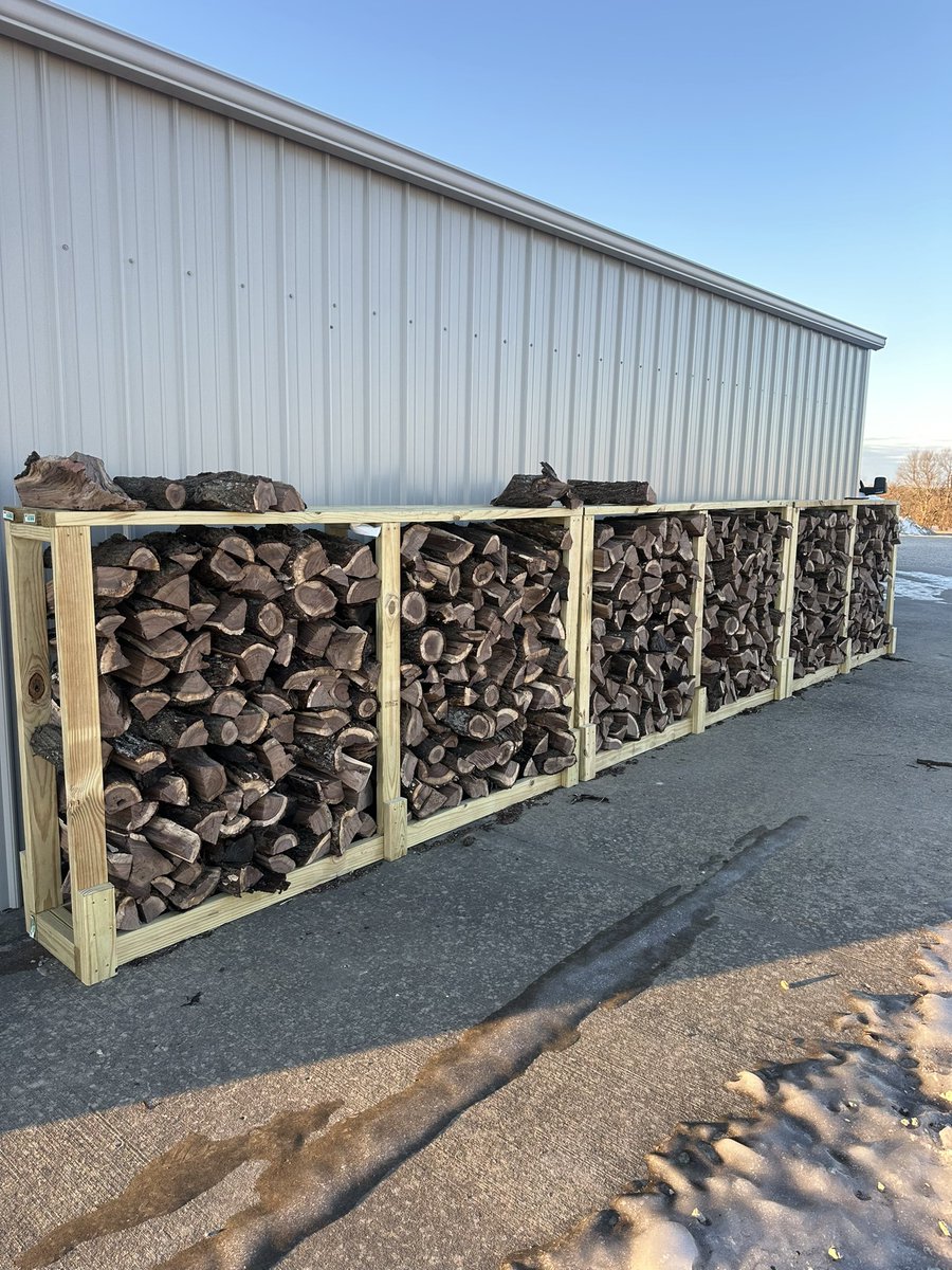 UCM Farms tweet media