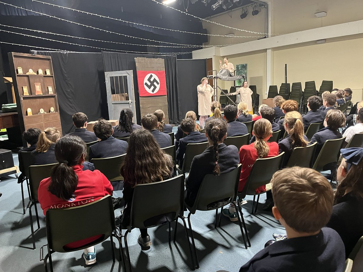 monktonchaplain's tweet photo. Very grateful for @OddmentsTheatre being @MonktonPrep this afternoon performing “The Hiding Place” - the life of Corrie Ten Boom - this afternoon. Thought provoking, humbling and hugely engaging. https://t.co/DG0v1NB5ni