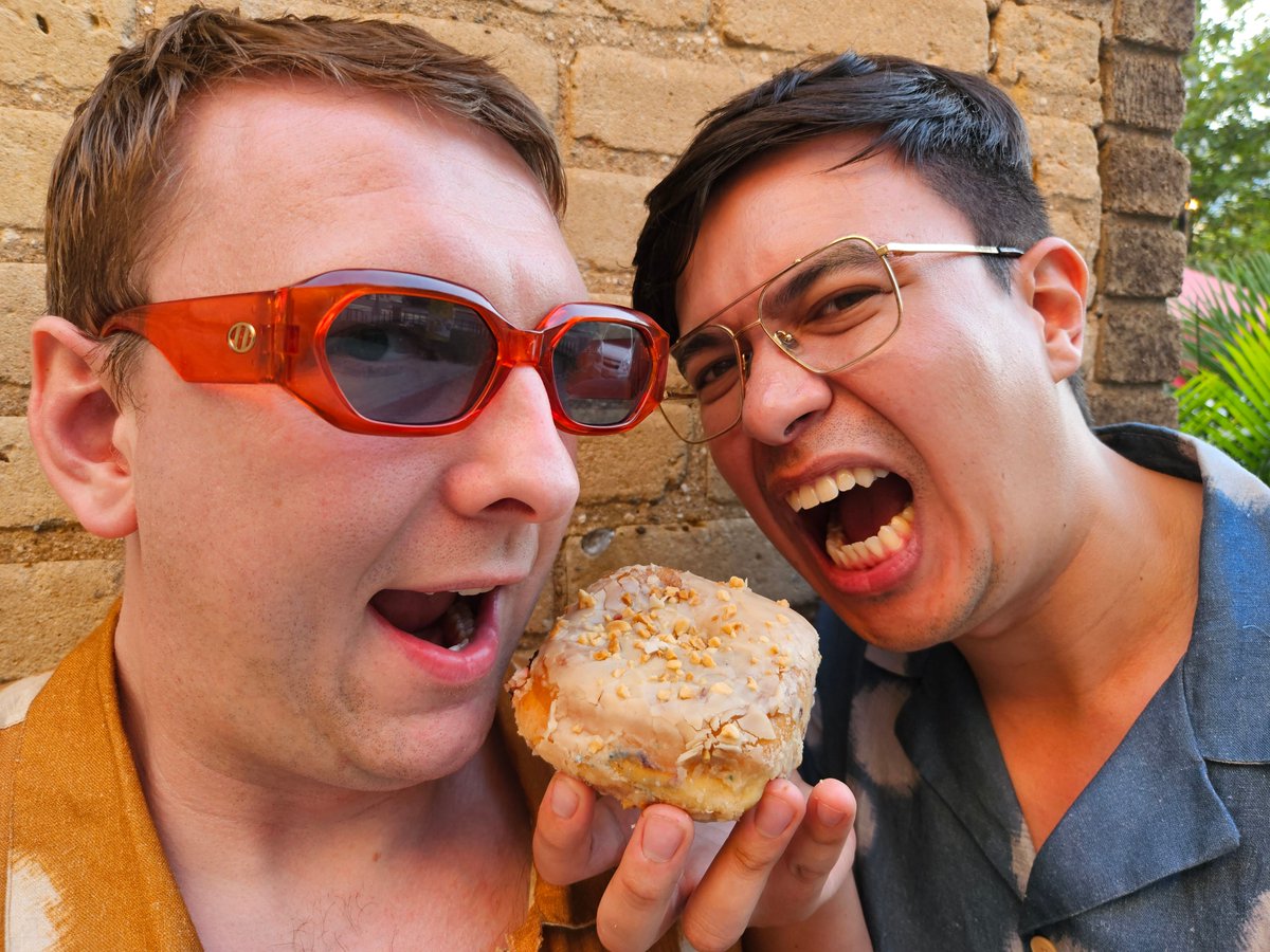 '<a href="/JoeLycett/">Joe Lycett</a> heads off to the US capital with <a href="/PhilNWang/">Phil Wang // Insta: @wangpix</a>, where they take in the monuments and memorials, go on a breakfast donut tour, and head to Georgetown, where The Exorcist was filmed! #TravelMan #48HoursInWashingtonDC, 8:30pm on <a href="/Channel4/">Channel 4</a>