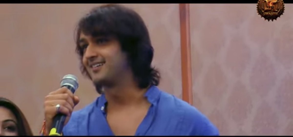 sirf_sourabh's tweet photo. @saurabhraajjain @253Yinzi @PerfectionSrj @mili_srjfan @saurabhraajjain u look sooooo cute in this celebrating Mahabharat memories how cute it was โlog kehte hai aap toh Bhagwan hi lagte hoโ nd ppl r saying that till now that amazing u portrayed him ๐๐ #SourabhRaajJain #srj #10YearsofMahabharat @RealSwastik https://t.co/3L0yS8rSbb