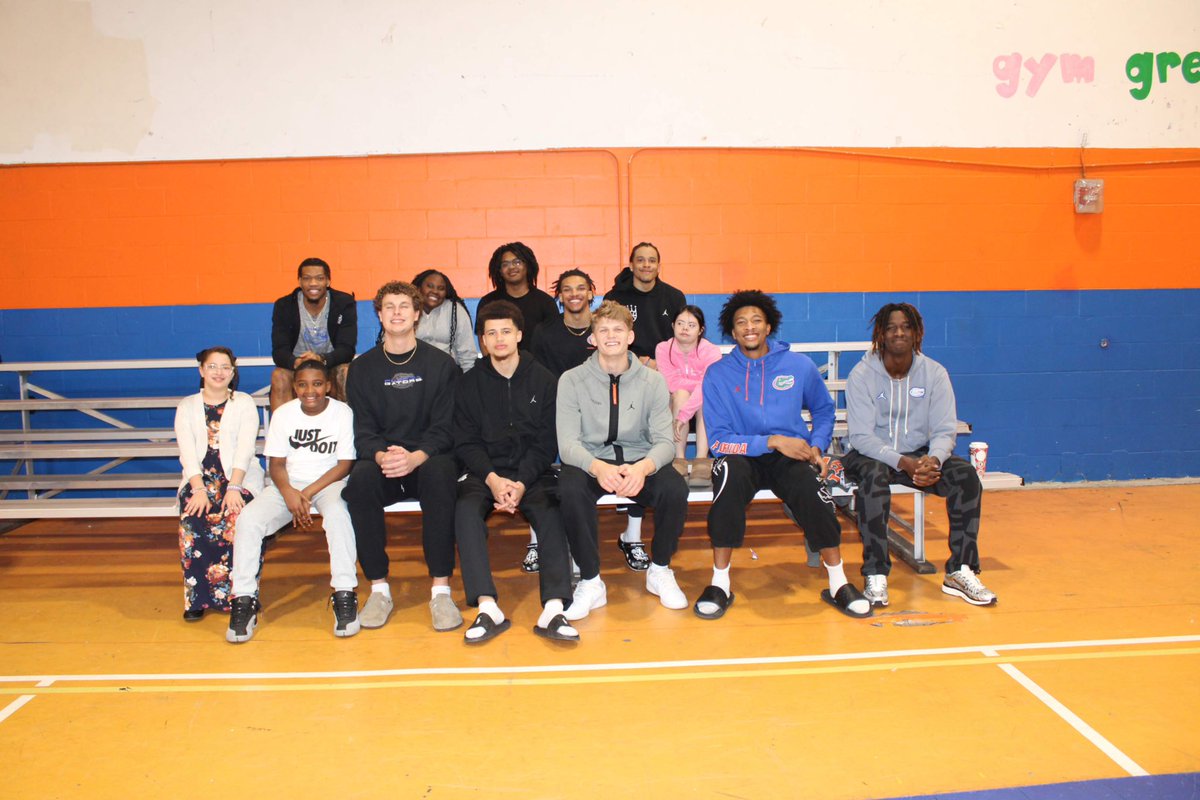 sam4alexis's tweet photo. Had an great experience at
Oncymca connecting with our youth through meaningful activities and celebrating the strength of community. We're building future leaders together! Learn more about the Y's impactful work at the link: https://t.co/T1nkVhggDy
@Fl_Victorious victorious #F https://t.co/ablIJtbU6x