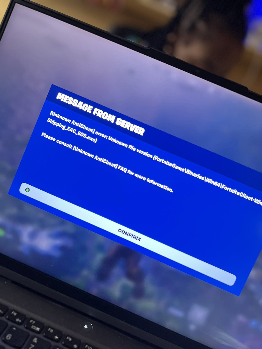 Andypencil's tweet photo. How to fix error anyone ? 

#Fortnite #epicgames #PCGamer @FortniteGame #fortnite https://t.co/CfkVguqNOu