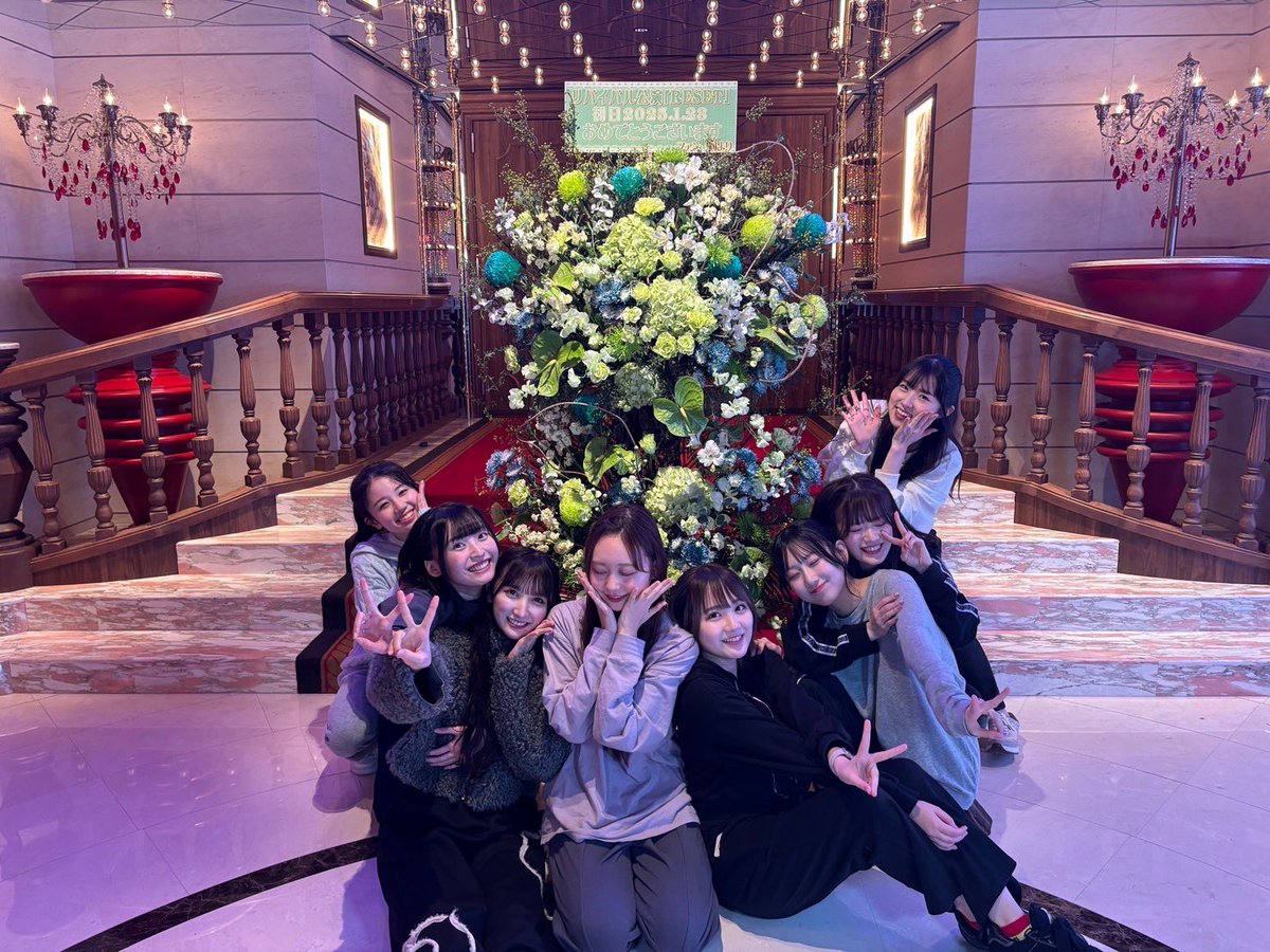 yahho_sahho's tweet photo. #RESET公演 初日✨
ありがとうございました！

研究生の頃は先輩方と同期と作った
この公演でしたが、13年が経ち
今日は周りがみんな後輩でした。
でも劇場やメンバーが変わっても
この公演ならではの熱さがありました😌
始まっちゃった！
あの頃の続きを観に来てください🧩

明日もよろしくね♪ https://t.co/0PvRUsSP4x