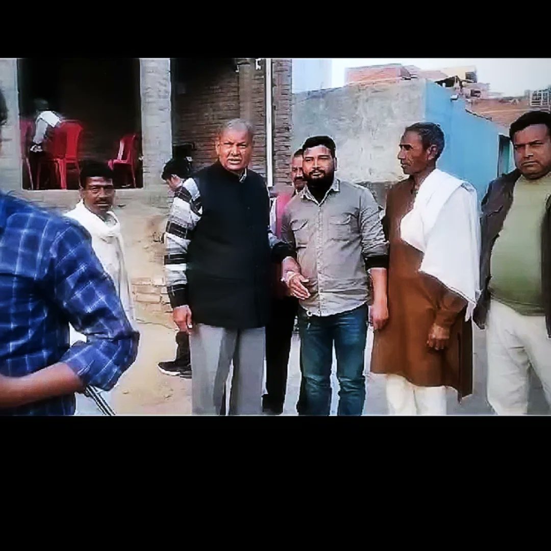 Amarsinghydvmla's tweet image. दिनांक 22/1/25 को जीरोली खुर्दा में श्री विजय पाल सिंह के पिता स्व• श्री लाकन पाल सिंह के त्रियोदशी संस्कार में शामिल हुए (अमर सिंह यादव,पूर्व विधायक) सिकंदराराऊ, हाथरस। #ओमशान्तिओम