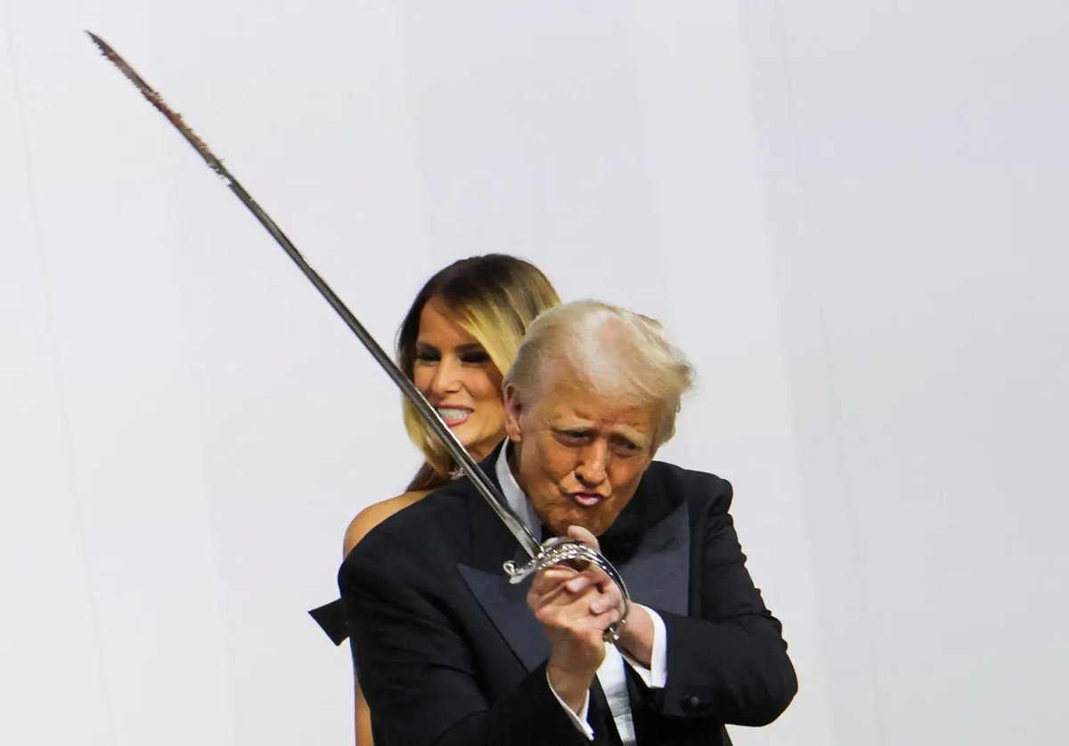spqr_sulla's tweet photo. “I think Trump may be one of those figures in history who appears from time to time to mark the end of an era and to force it to give up its old pretenses.“

—Henry Kissinger, July 2018 https://t.co/QnaJfQGBxf