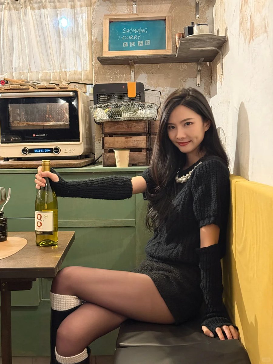 jtm2024's tweet photo. 还是黑丝好看
#盯射 #射屏 #美腿 #反差 #榨精 #意淫 #极品美腿 #翘臀 #射脸 #ahegao https://t.co/Jlpf8mlyzQ