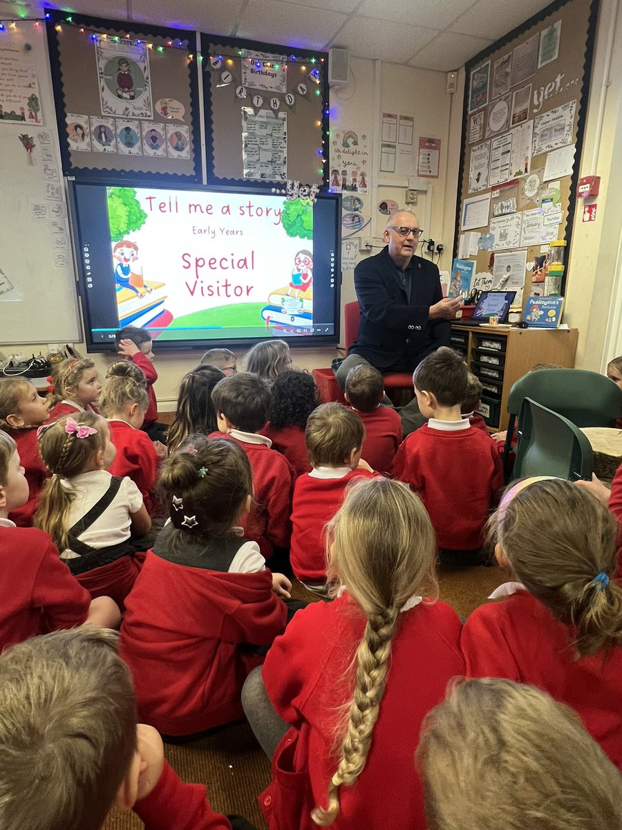 Thank you to Councillor Mark Young for coming to tell us a story today 📚