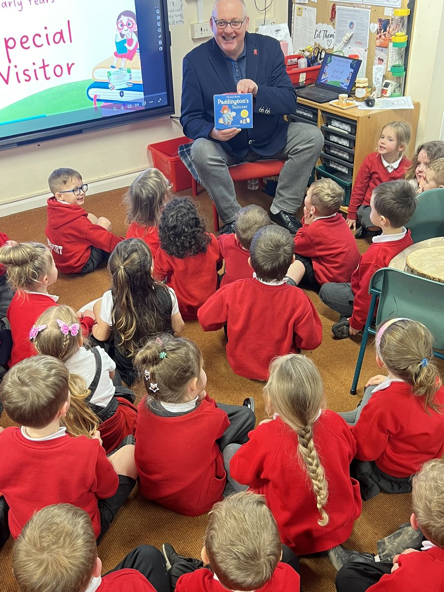 ysgolyparc's tweet photo. Thank you to Councillor Mark Young for coming to tell us a story today 📚 https://t.co/mlriS6UQQZ