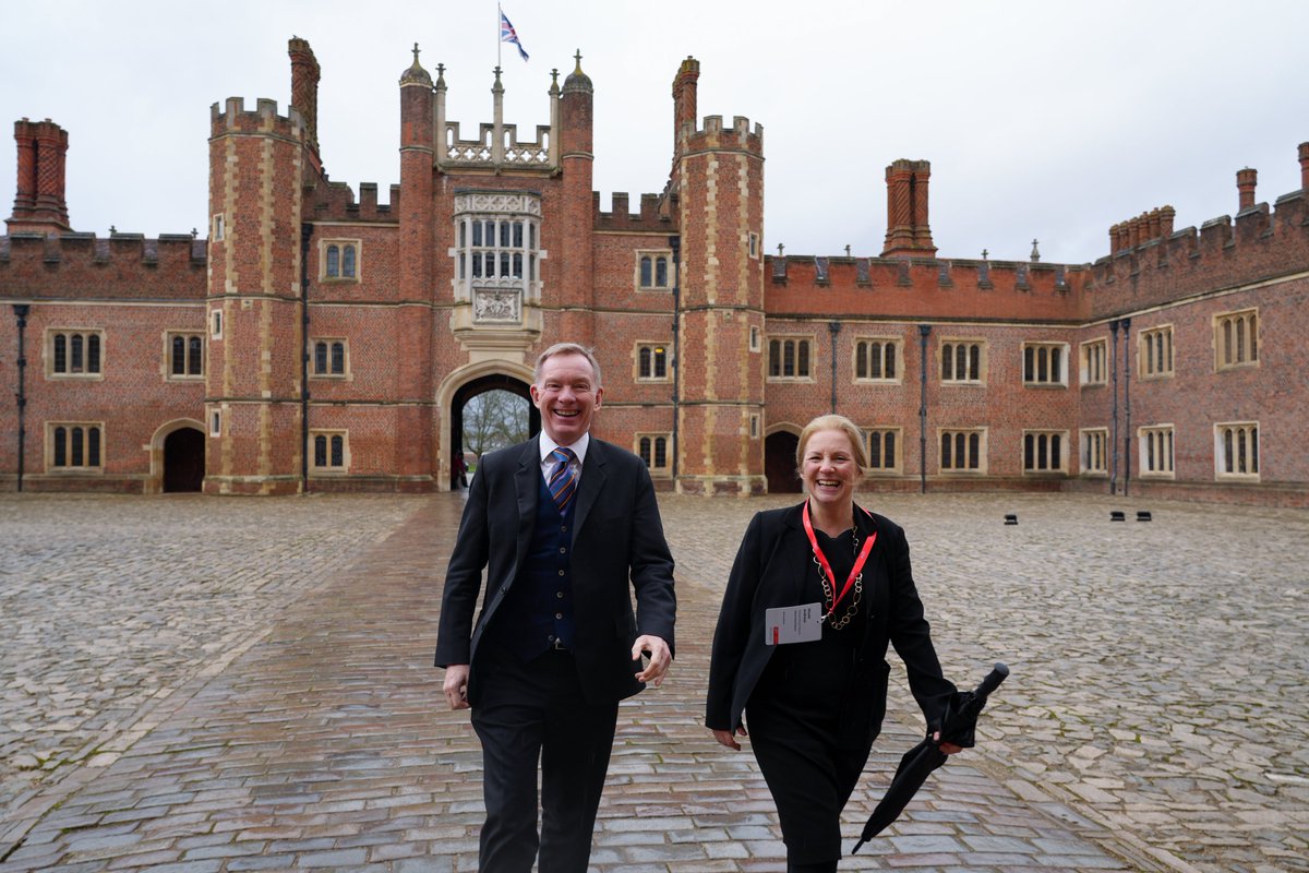 DCMS's tweet photo. Tourism Minister @rhonddabryant visited Hampton Court Palace today for the annual Showcase Britain event, where organisations from the across the country met to attract investment and boost business https://t.co/OZkqPU1M2H