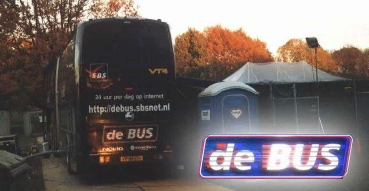 Frankblzs's tweet photo. Kennen we deze #serie nog mensen?

#ThrowbackThursday 
#ThrowbackThursdays 
#debus 
#sbs6 

📺📼 https://t.co/BtBHFpaEuU
