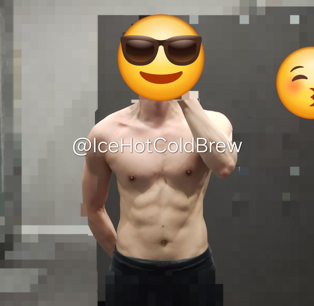 HotIceCold_'s tweet photo. 🧖🏻‍♂️ https://t.co/1nFj1f5zfz