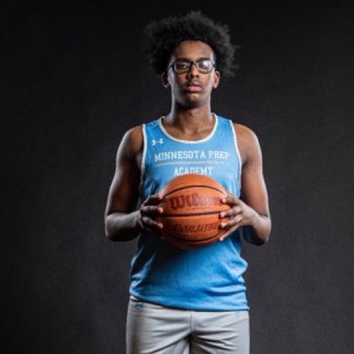 2025 prospect Khalid Abdulkadir tells me that he has transferred to Minnesota Prep.

Work-horse big that uses soft touch around the rim

Could make a college coach very happy with his determination on the boards