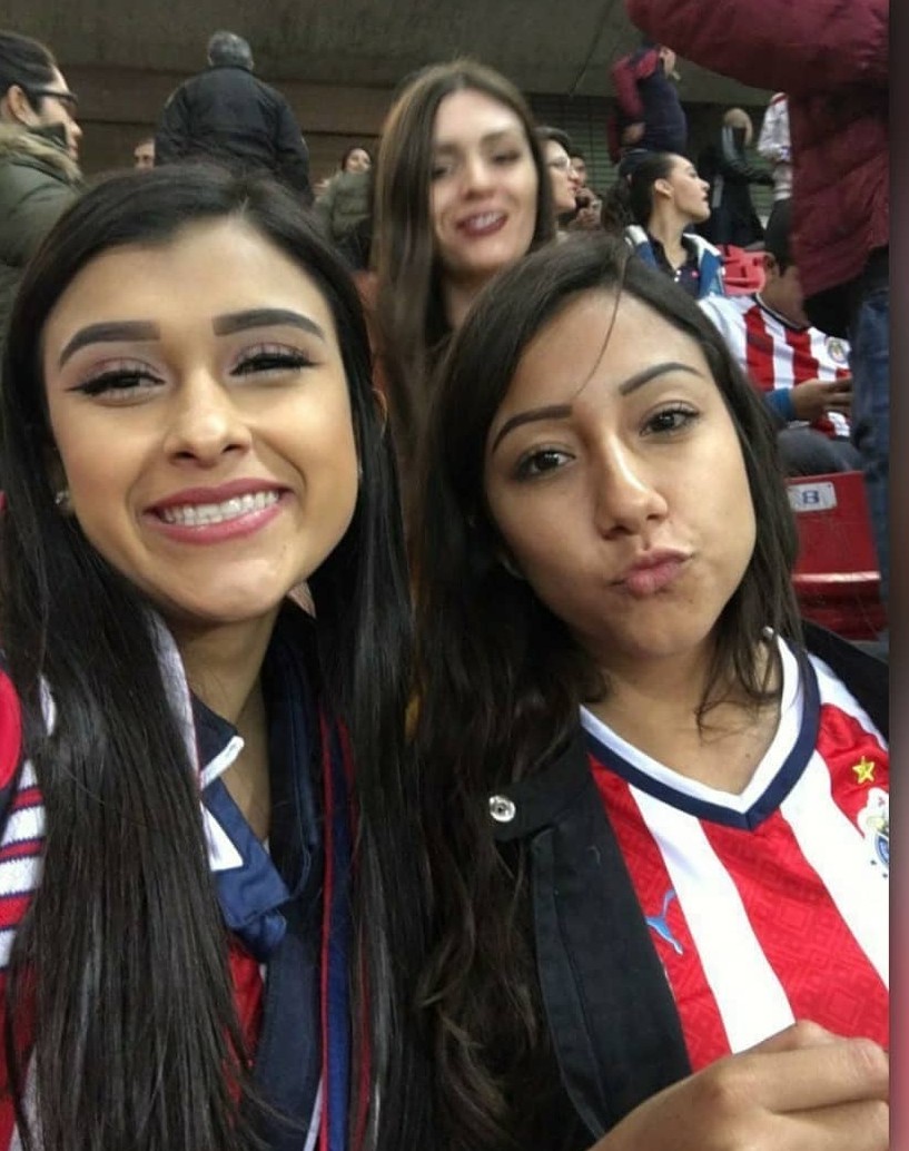 Maria230910's tweet photo. @LopezElizondo11 @Chivas @calientesports #MásAcciónMásDiversión 🔥 https://t.co/MqxriyaIpT